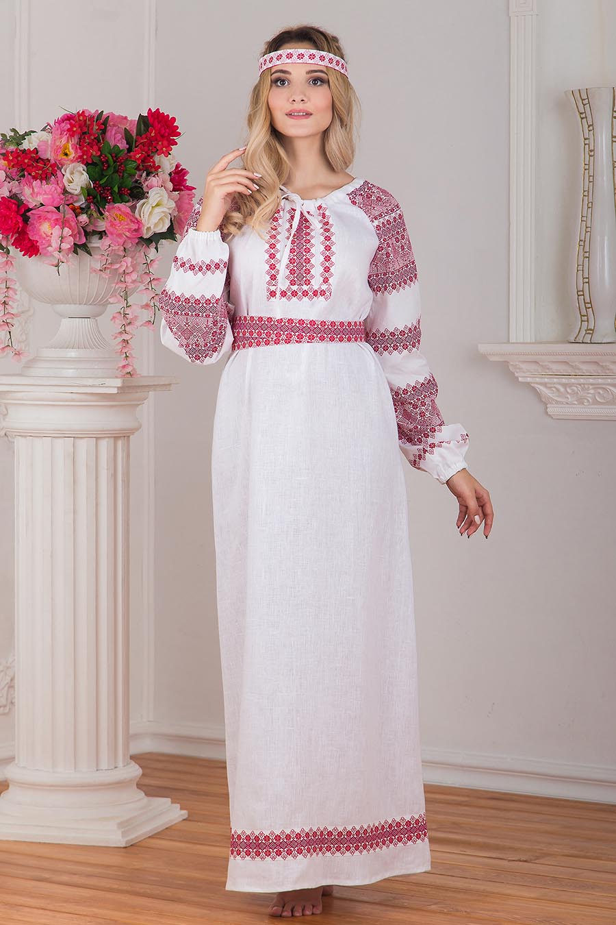 Women in Slavic costumes in Changshu