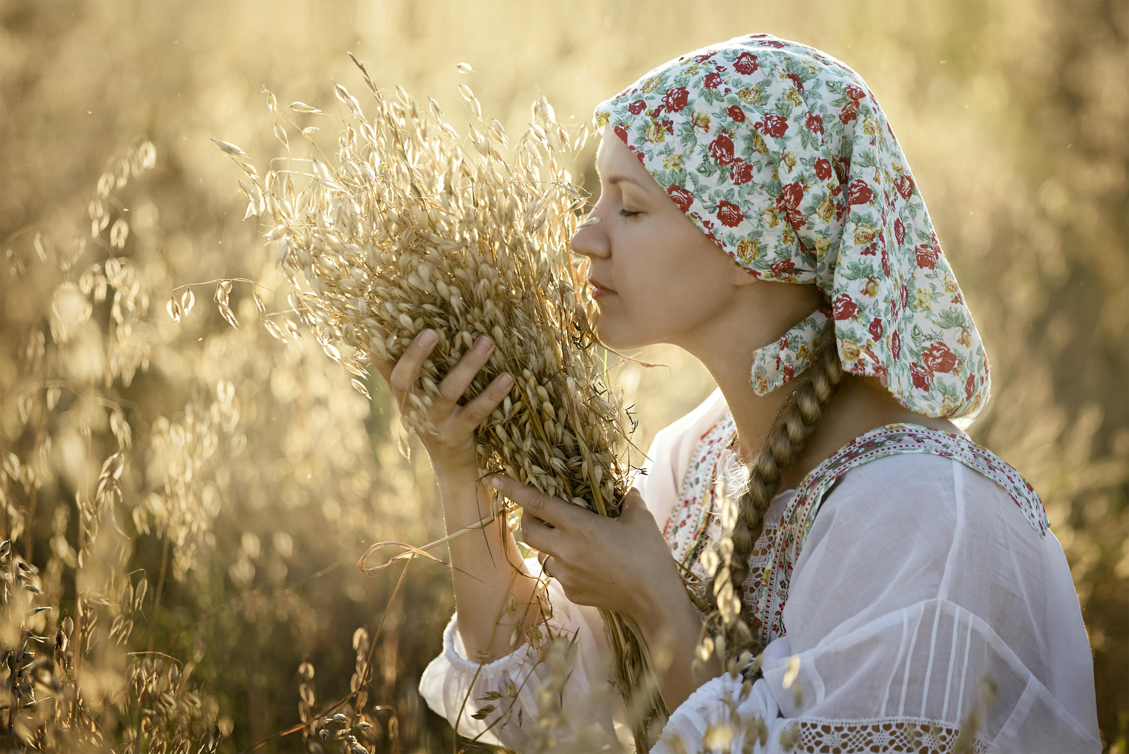 Photo Women in Slavic costumes in Changshu