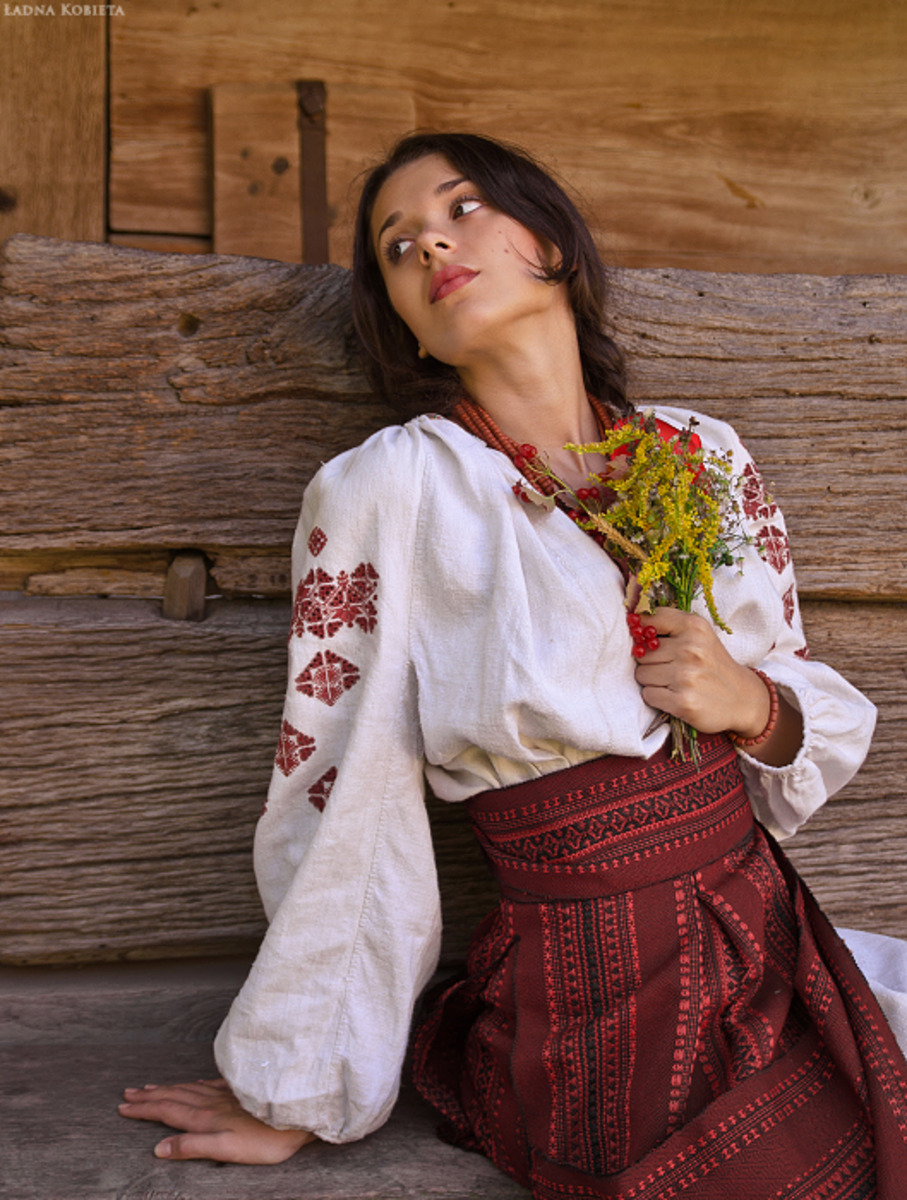 Girls in Slavic costumes in Changshu