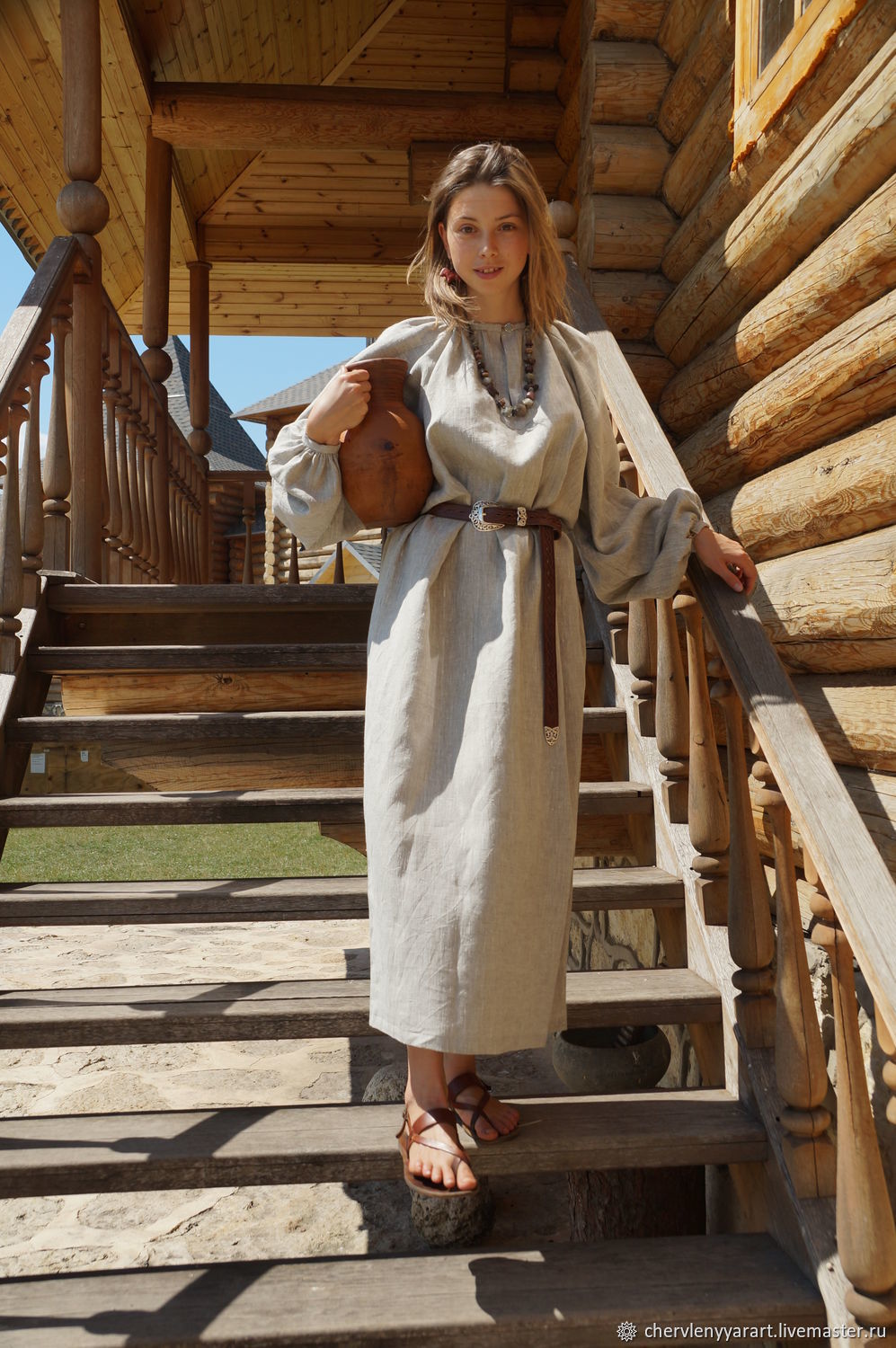 Girls in Slavic costumes in Changshu