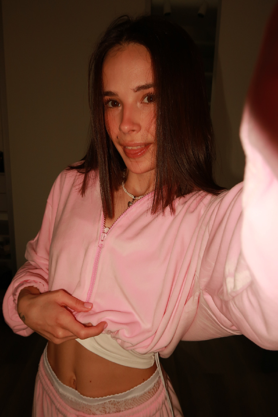 Tina brings the glow — live moments in Changshu