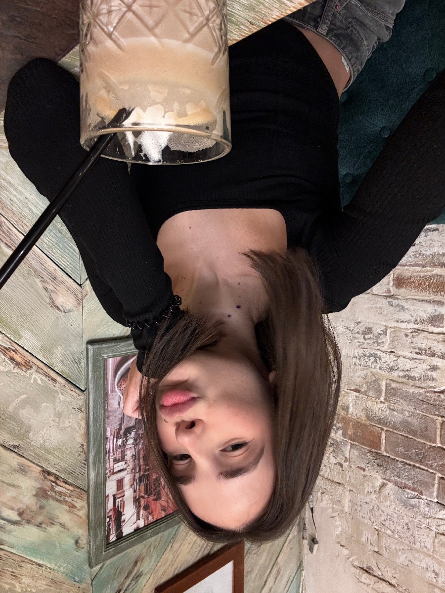 Fresh photos, fresh mood — Tina online in Changshu